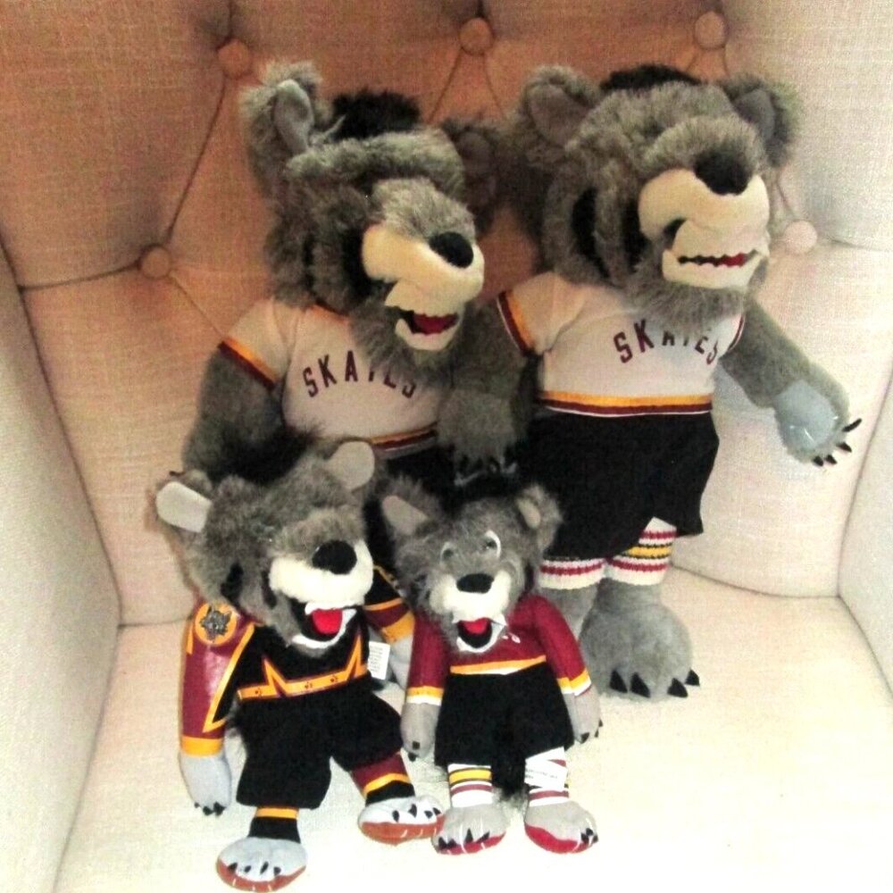 LOT 4 Plush SKATES #94 Chicago Wolves Hockey Mascot Stuffed Animal 12" 9" & 7"